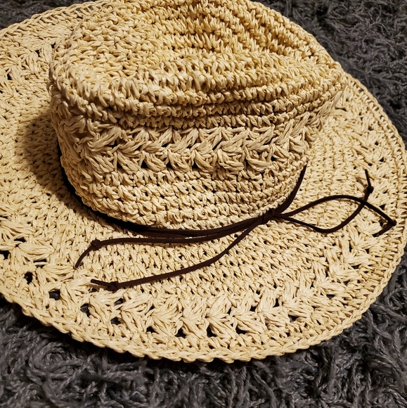 Summer hat - Picture 2 of 4